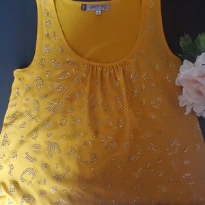 Jennifer lopez sleeveless blose